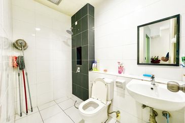 Cradleton @ Eco Majestic