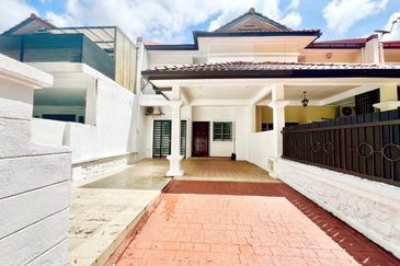 Facing Open Double Storey Mutiara Damansara Petaling Jaya for sale