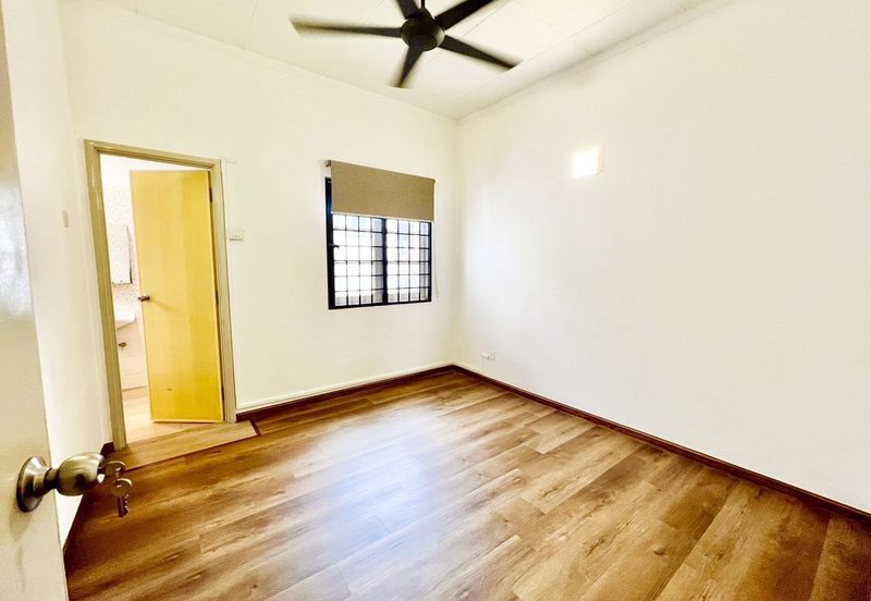 Facing Open Double Storey Mutiara Damansara Petaling Jaya for sale