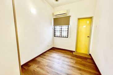 Facing Open Double Storey Mutiara Damansara Petaling Jaya for sale