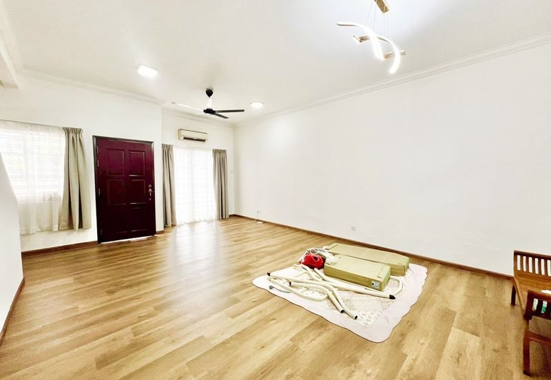 Facing Open Double Storey Mutiara Damansara Petaling Jaya for sale