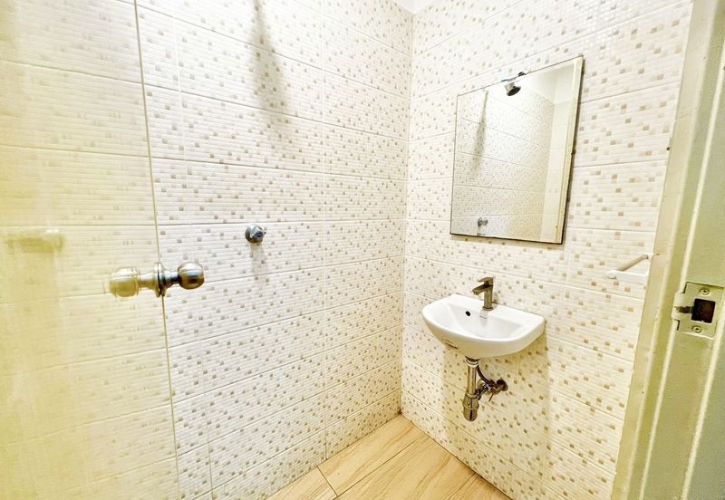 Facing Open Double Storey Mutiara Damansara Petaling Jaya for sale