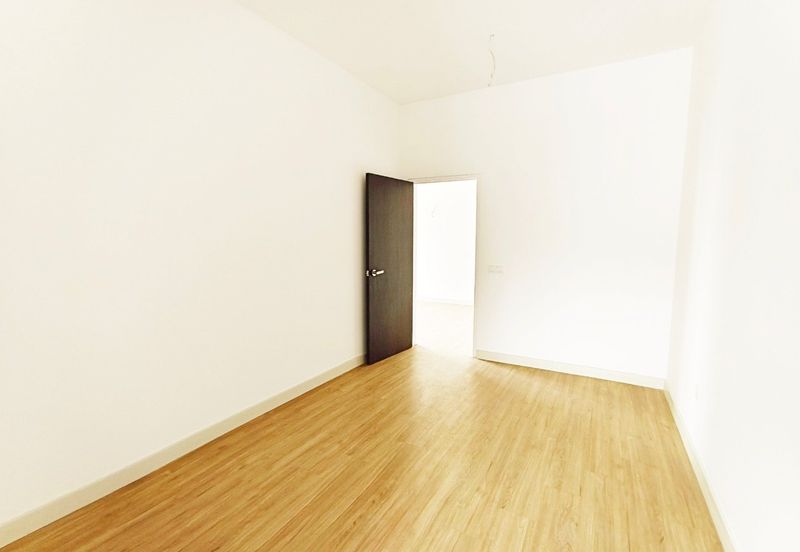 Elmina Green Three @ City of Elmina