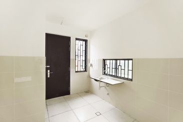 Elmina Green Three @ City of Elmina