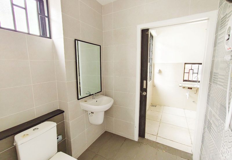 Elmina Green Three @ City of Elmina