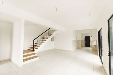 Elmina Green Three @ City of Elmina