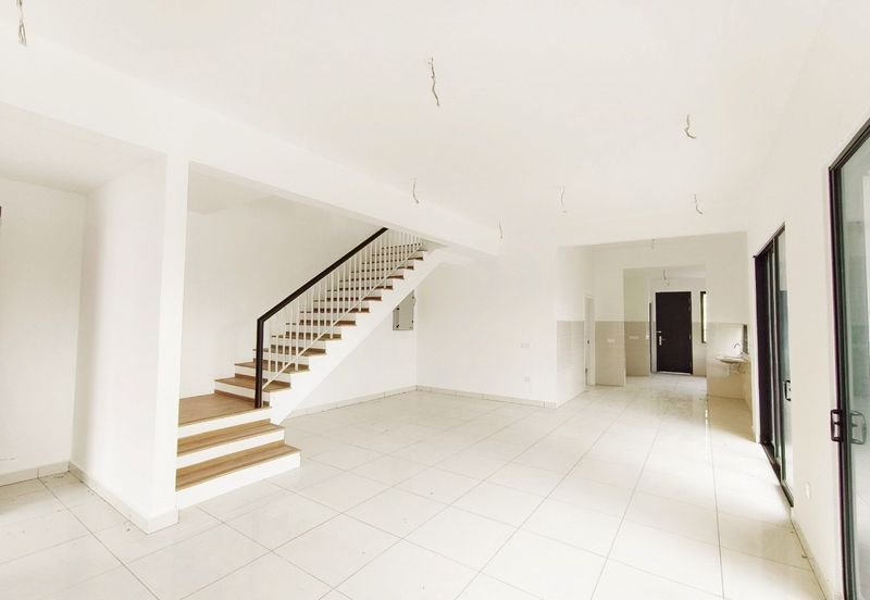 Elmina Green Three @ City of Elmina