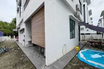 3 Storey Bungalow One Alam Jaya Residences Puncak Alam FOR SALE