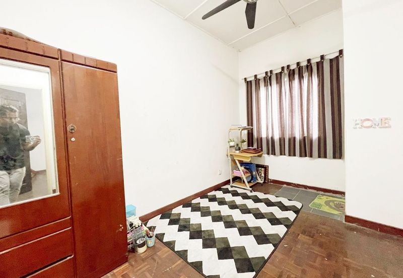 Bandar Country Homes