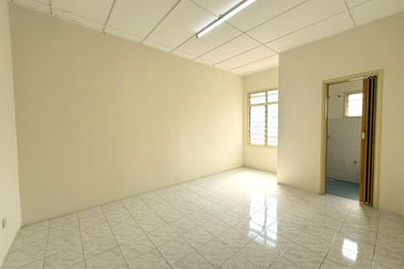 Jalan SP 4 @ Bandar Saujana Putra