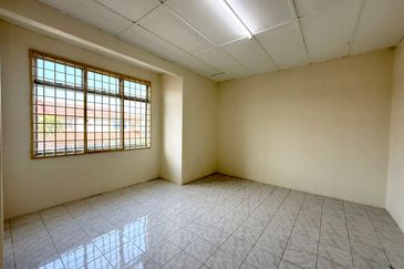 Jalan SP 4 @ Bandar Saujana Putra