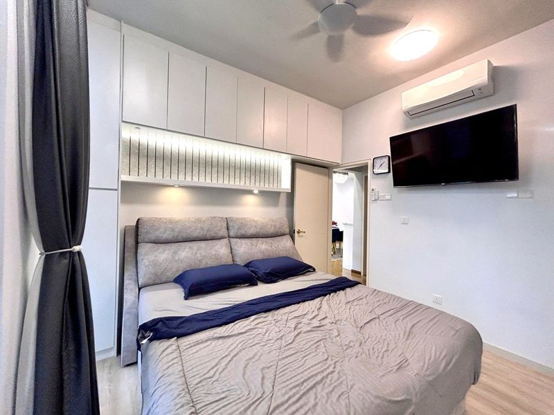 Corner Lakefront Home Condominium Cyberjaya for sale, Selangor, Cyberjaya