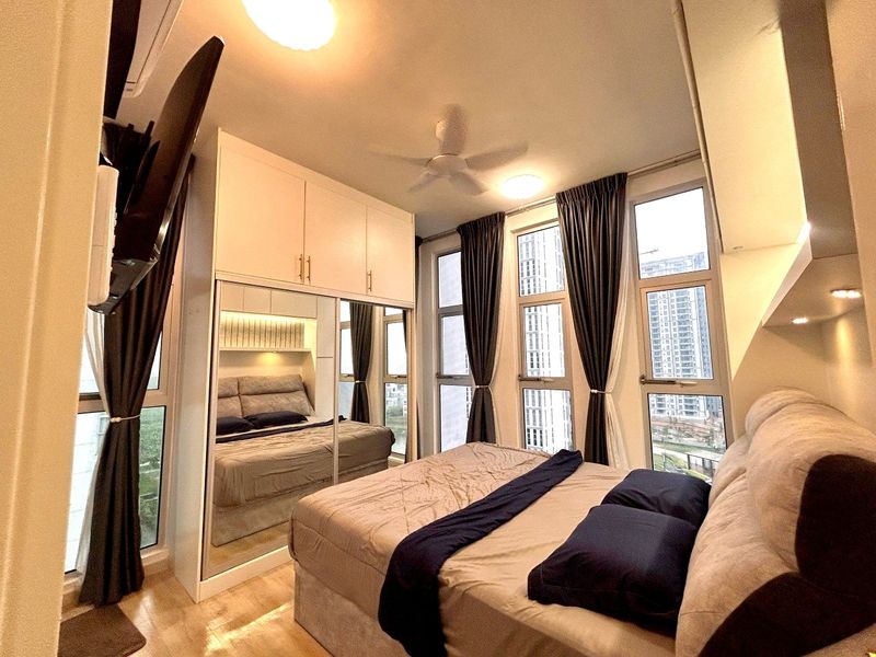 Corner Lakefront Home Condominium Cyberjaya for sale, Selangor, Cyberjaya