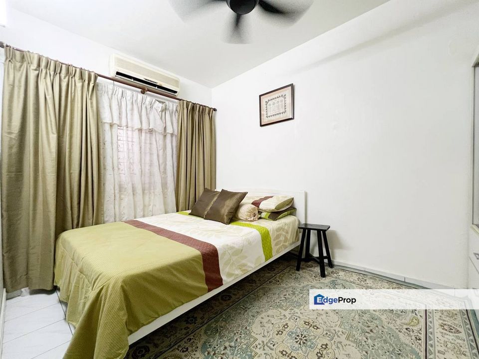 Facing Open Reno Double Storey SS7 Kelana Jaya Petaling Jaya FOR SALE, Selangor, Petaling Jaya