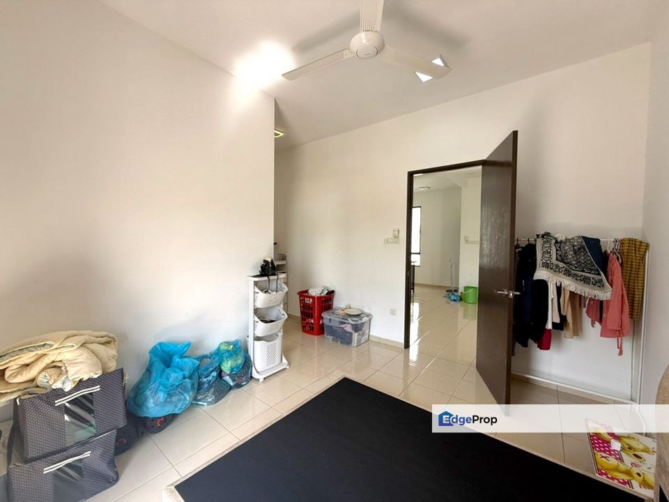 3 Storey Terrace House MYRA MERANTI Puchong for rent, Selangor, Puchong