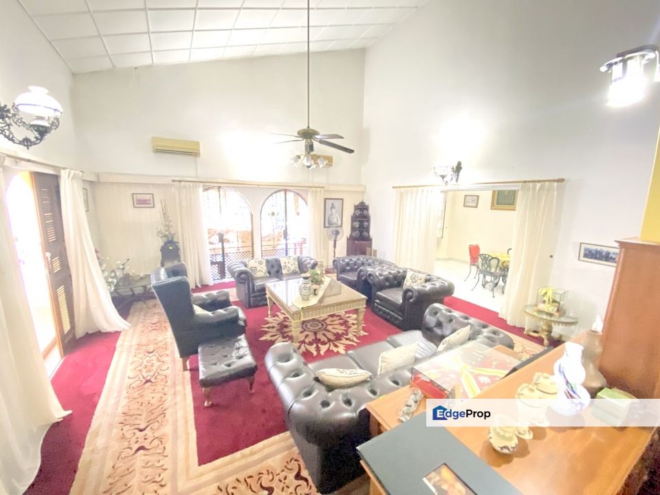 Facing Open 2.5 Storey Bungalow Seksyen 16 Petaling Jaya for sale, Selangor, Petaling Jaya