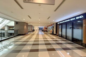 Shaftsbury Putrajaya Mall