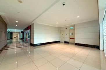 Shaftsbury Putrajaya Mall