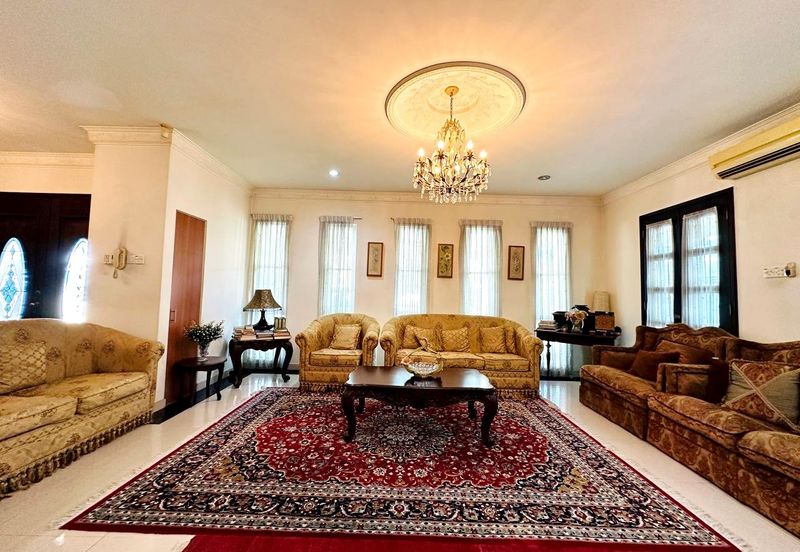 Seksyen 8, Kota Damansara