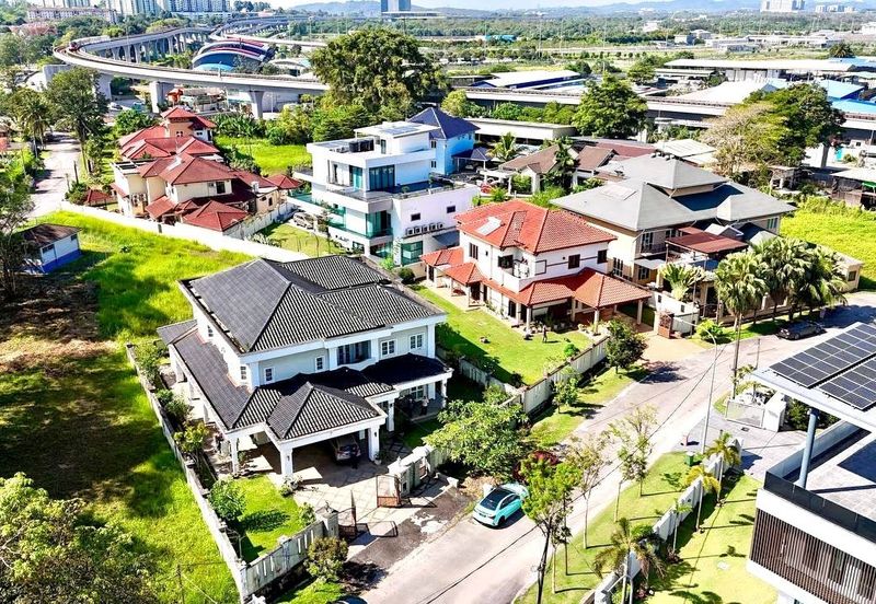 Seksyen 8, Kota Damansara