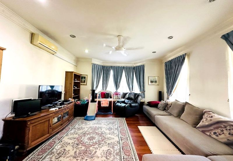 Seksyen 8, Kota Damansara