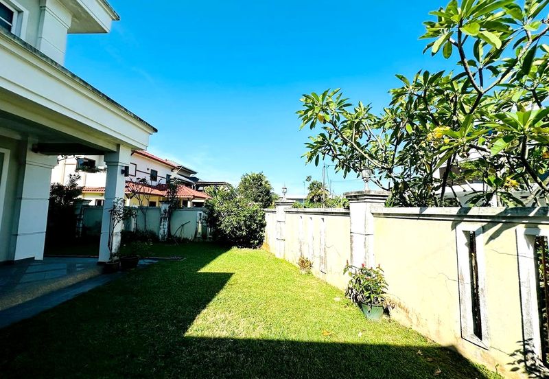 Seksyen 8, Kota Damansara