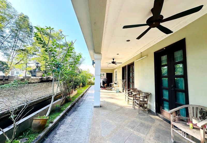 Seksyen 8, Kota Damansara