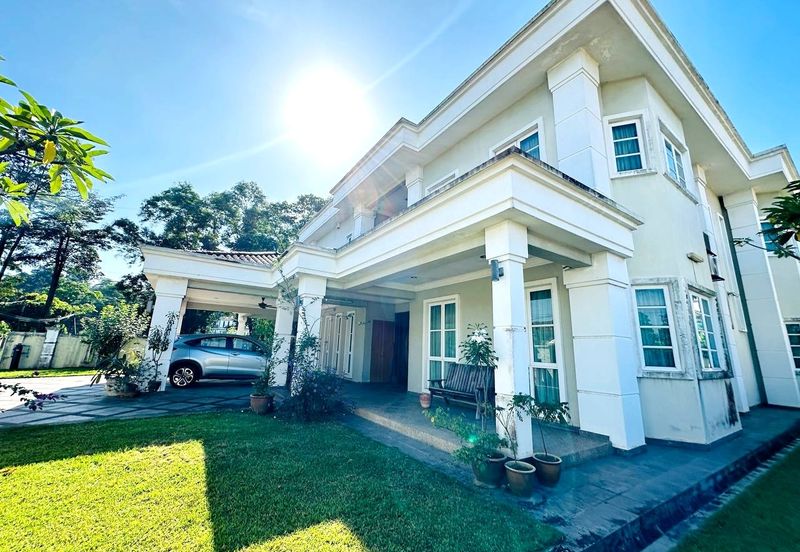 Seksyen 8, Kota Damansara