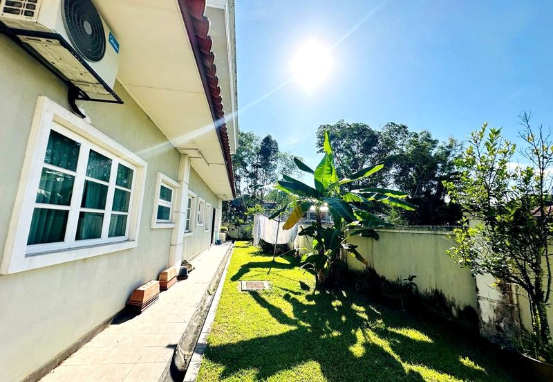 Seksyen 8, Kota Damansara