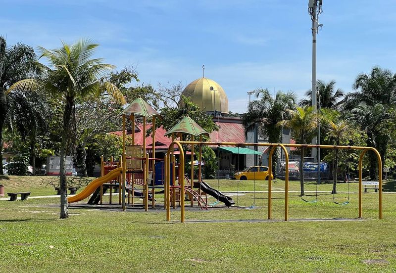 Renovated Double Storey Jalan Nova Subang Bestari FOR SALE