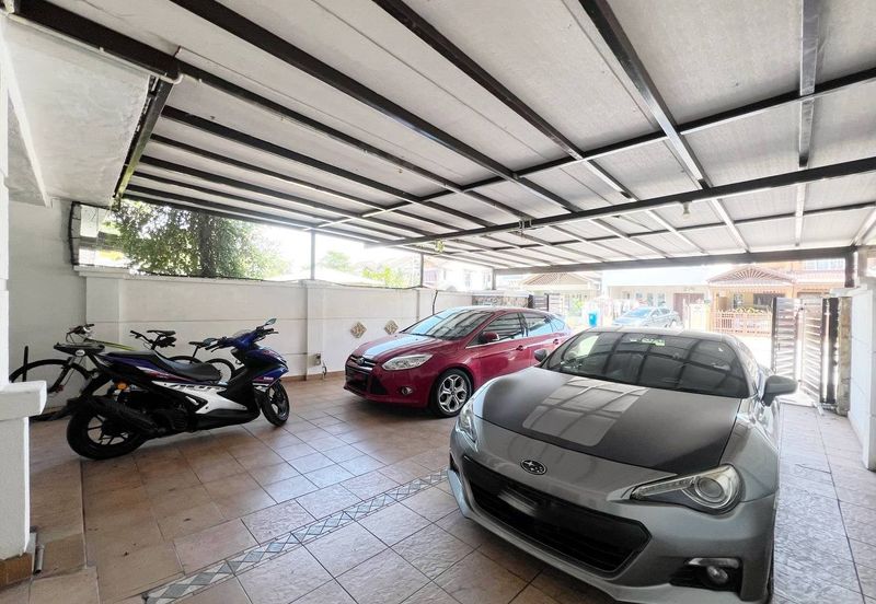 Renovated Double Storey Jalan Nova Subang Bestari FOR SALE