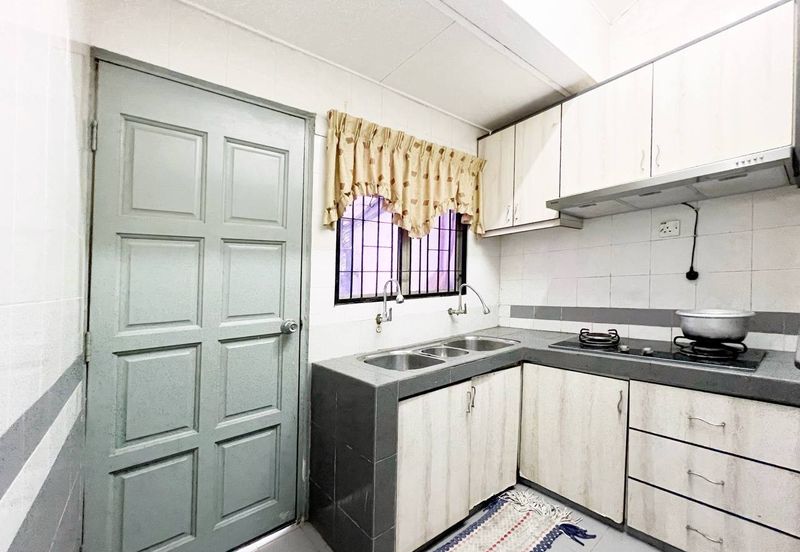 Renovated Double Storey Jalan Nova Subang Bestari FOR SALE