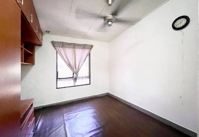 Renovated Double Storey Jalan Nova Subang Bestari FOR SALE