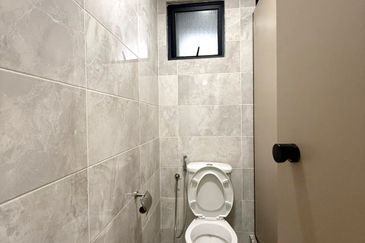 Kenwingston Square Garden