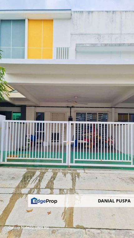 FREEHOLD RENOVATED, 2-STOREY HOUSE SURIAMAN 1, BANDAR SRI SENDAYAN, N9 For Sale, Negeri Sembilan, Seremban