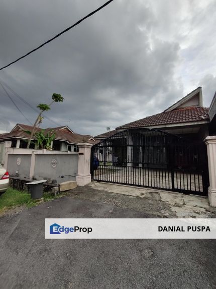 FOR SALE Single Storey Semi-D house @ Bandar Rinching SEMENYIH [Below MV!!], Selangor, Semenyih