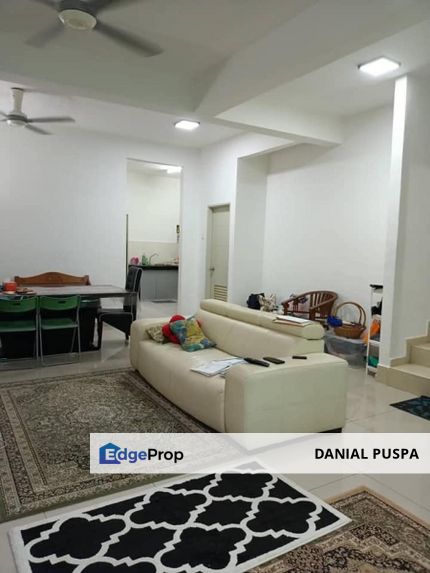 FOR SALE! Double Storey Terrace at Idaman Bayu Bandar Sri Sendayan, Negeri Sembilan, Negeri Sembilan, Seremban