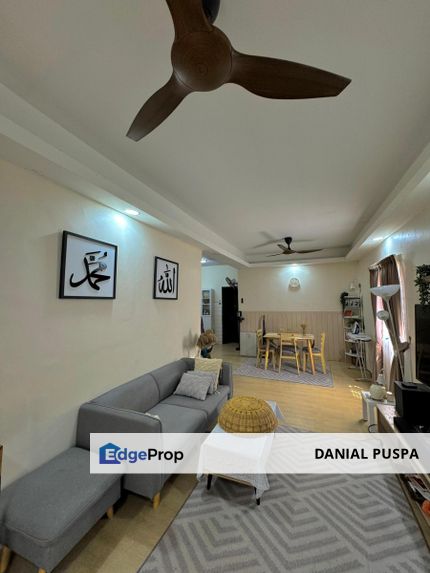 Single Storey Terrace End lot Alam Idaman Taman Tasik Puchong FOR SALE, Selangor, Puchong