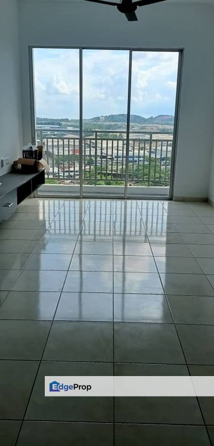 For Sale !!! Idaman Abadi Tropicana Height Apartment Kajang, Selangor, Kajang