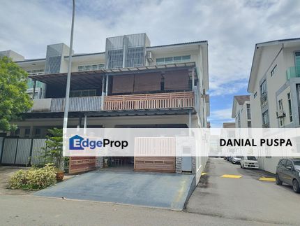 [Open Facing | Endlot] 3 Storey Terrace House @ Bangi Avenue 3, Selangor, Bangi