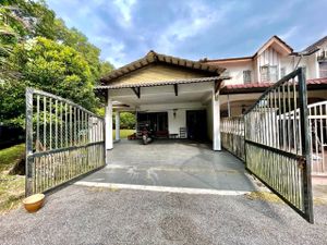Big Corner Lot Double Storey Terrace at Rawang Perdana for Sale @RM680 ...