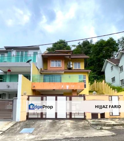 Renovated and Peaceful 2.5 Storey Semi Detached at Lestari Perdana 2, Selangor, Seri Kembangan