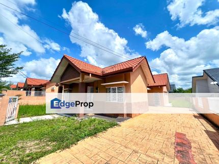 Beautiful with Private Pool Single Storey Bungalow at Puncak Iskandar, Seri iskandar, Perak, Perak, Sri Iskandar