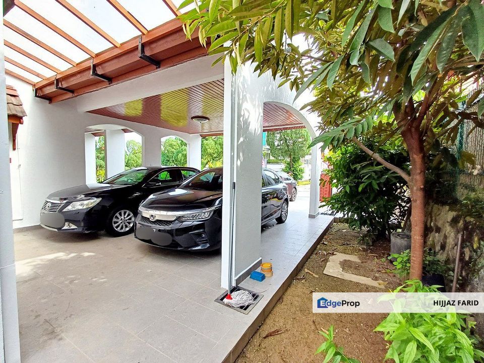 Big Land , Well Maintained 2 Storey Bungalow at Taman Tun Dr Ismail, KL, Kuala Lumpur, Taman Tun Dr Ismail