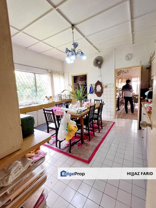 Big Land , Well Maintained 2 Storey Bungalow at Taman Tun Dr Ismail, KL, Kuala Lumpur, Taman Tun Dr Ismail