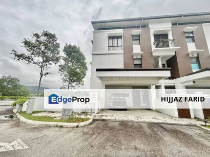 Townhouse Endlot Terbesar di 50 Residensi untuk Terjual di Cahaya SPK, Selangor, Shah Alam