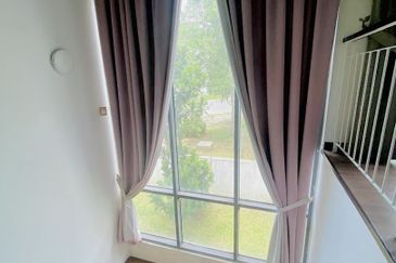 Summerglades, Perdana Lakeview West