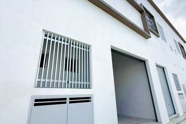 SHOPLOT TAMAN AROWANA KAMPUNG ULU BERANANG, 71750 LENGGENG, NEGERI SEMBILA