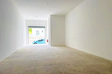 SHOPLOT TAMAN AROWANA KAMPUNG ULU BERANANG, 71750 LENGGENG, NEGERI SEMBILA