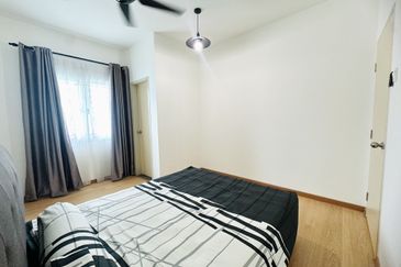 Albury 2, Taman Tasik Senangin